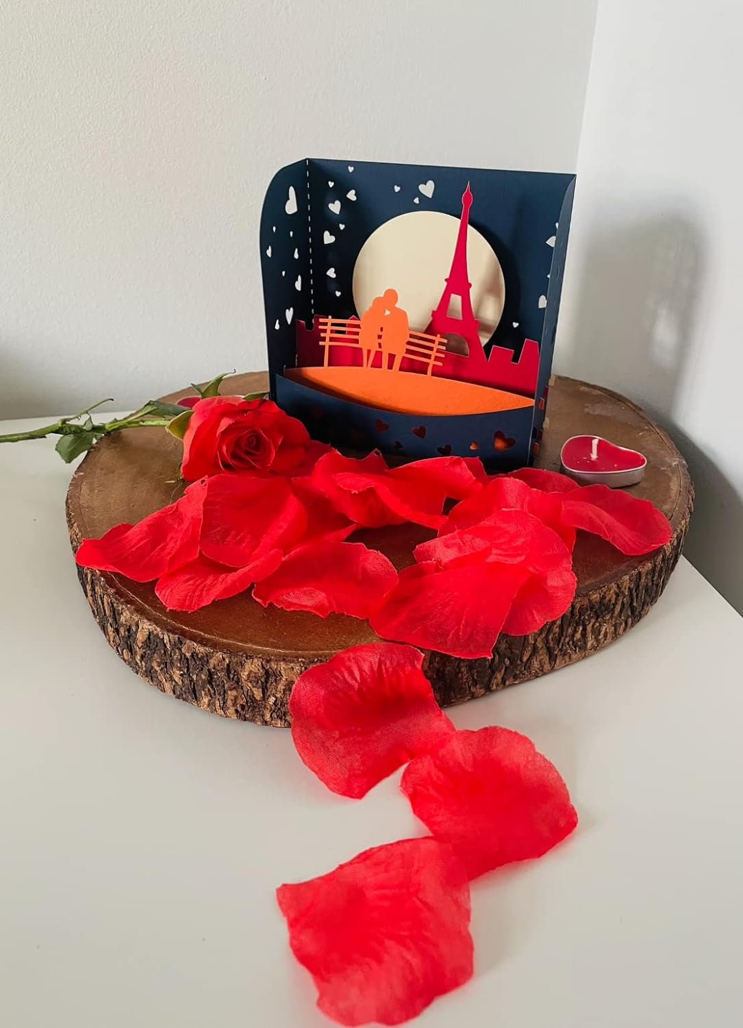 Romantic Eiffel Tower Couple 3D Box Card - Paris Love